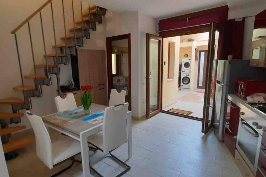 Stylish Loft Trivano Cagliari 2 Beds/2 Bath Exterior foto